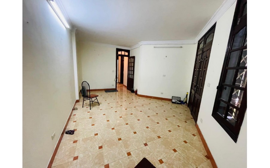 CHO THUÊ MBKD NGÕ Ô TÔ TAM TRINH, HÀNG ĂN, CÀ PHÊ, TT ĐÀO TẠO, 4 TẦNG, 80M2, 18 TRIỆU.
